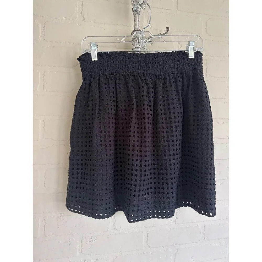 Kate Spade skirt Broome street cotton eyelet black lined small smocked waistband